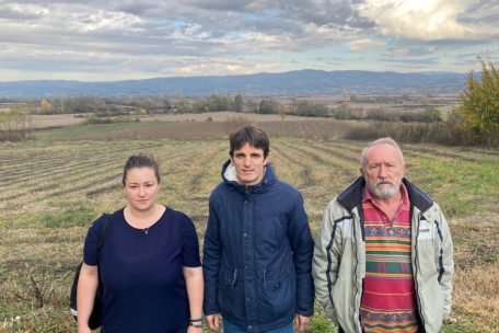 „Lithium ist keine Lösung“: Die Lehrerin Marija Alimpic, der Altersheim-Betreiber Milan Starcevic und der Obstbauer Momcilo Alimpic wollen das Bergwerk von Rio Tinto verhindern