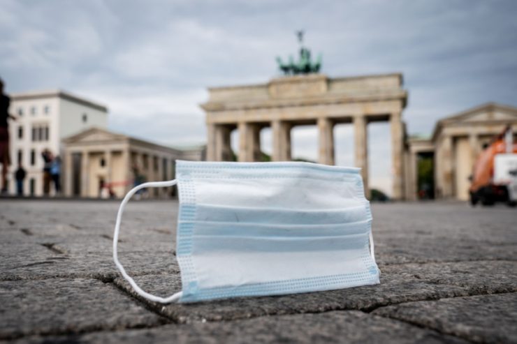 Deutschland / Neuer Höchststand: RKI meldet über 50.000 Corona-Neuinfektionen