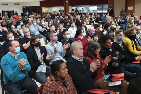 Die Statuten&auml;nderungen wurden vor einem prall gef&uuml;llten Saal im Walferdinger Kulturzentrum verabschiedet