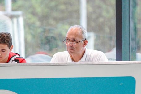 Schwimmen / „Mehr oder weniger lachhaft“: Der ehemalige FLNS-Trainer Miloslav Rolko über seine Kündigung