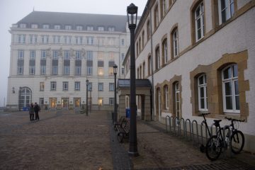 Ungewöhnlicher Prozess  / Untersuchungsrichter fühlt sich von Anwalt unter Druck gesetzt