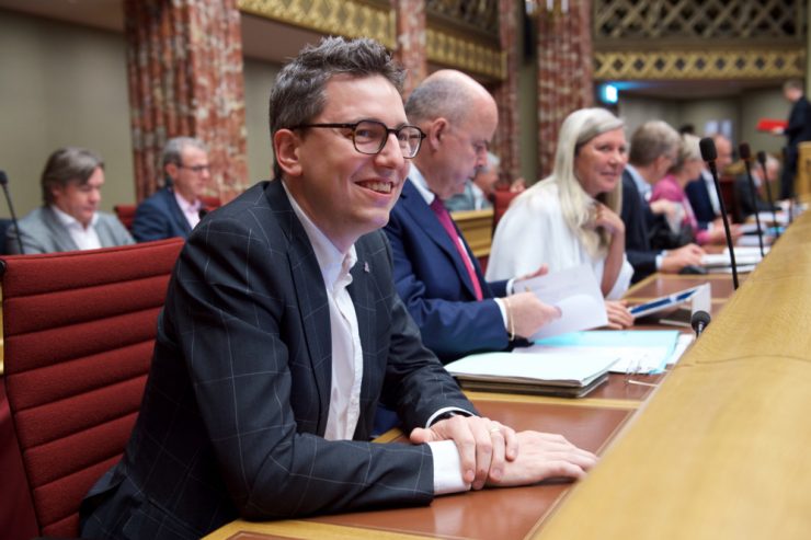 Medienbericht / Sven Clement leitet Informationen zu falschen Impfzertifikaten an Staatsanwaltschaft weiter