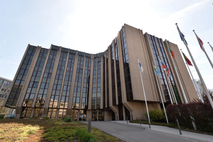 Europaparlament / Der Haushaltskontrollausschuss geht Betrugsvorwürfen gegen den Chef des EU-Rechnungshofs nach