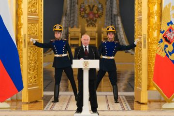 Editorial / Putins Säbelrasseln