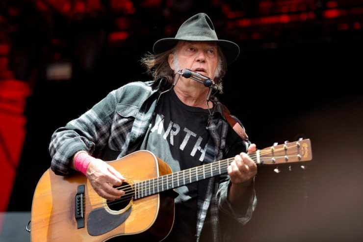Rock / Neil Young holt das Crazy Horse aus dem Stall
