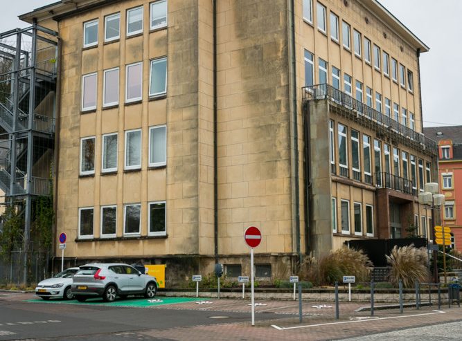 Gemeinderat / Nur zaghafte Kritik am Schöffenrat: Differdinger nehmen Haushalt für 2022 an