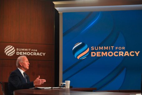 USA / Gemeinsame Front gegen Autokraten: Präsident Biden veranstaltet „Gipfel für Demokratie“