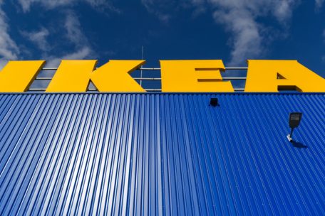 Möbelhaus / Ikea will weltweit die Preise deutlich erhöhen