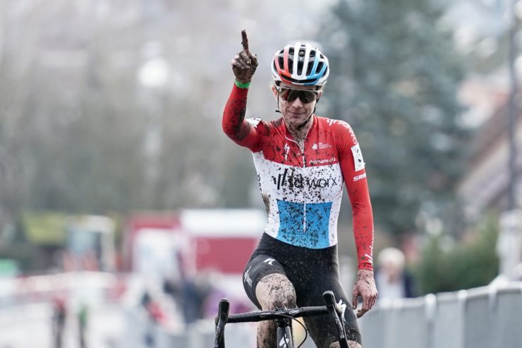 Cycloross / Majerus triumphiert zum vierten Mal in Petingen – Meisen zum Sechsten