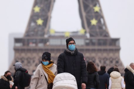 Pandemie / Mehr als 270.000 Corona-Neuinfektionen in Frankreich