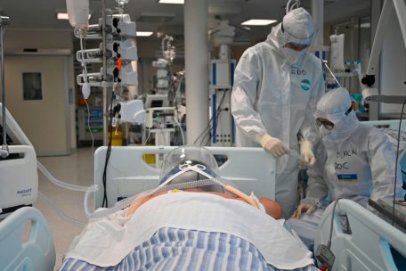 Pandemiebekämpfung / Italien führt Impfpflicht für über 50-Jährige ein