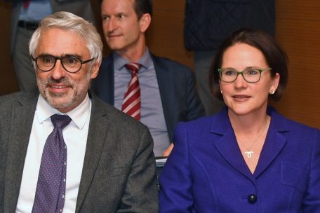 Unternehmen / Zum Ende des ungesunden Steuerwettbewerbs – Erste Rede von Finanzministerin Yuriko Backes