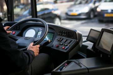 Dienstagabend / Busfahrer in Esch von drei Männern angegriffen – Behandlung im Krankenhaus