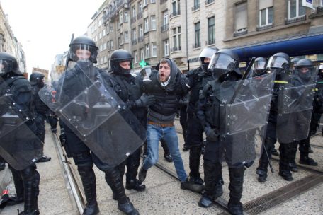 Covid-Demo / Am Samstag: Erstmals Aufpasser bei Antivax-Protesten