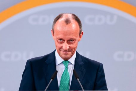 Deutschland / Friedrich Merz soll CDU führen – mit mehr als 90 Prozent zum Parteichef gewählt