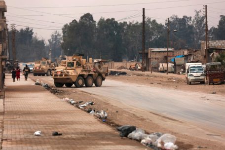 Amerikanische Streitkr&auml;fte in den Stra&szlig;en Al-Hassakas