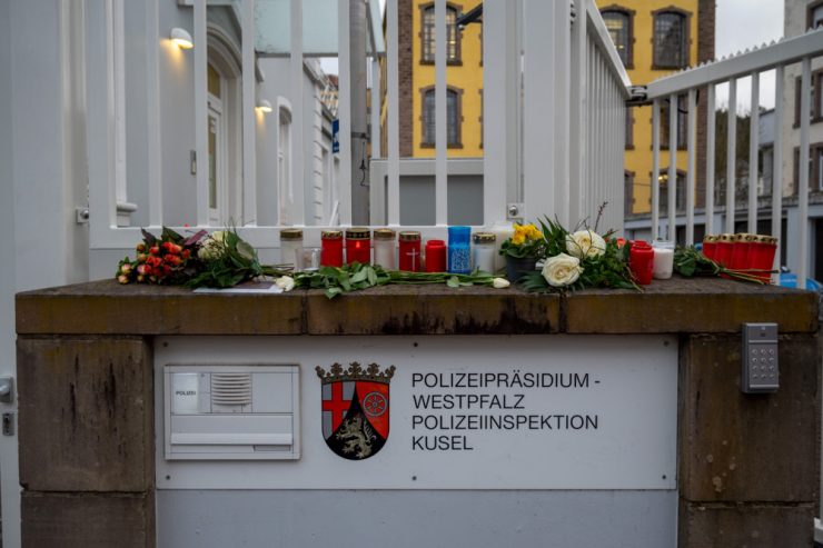 Deutschland / Nach Tod von Polizisten – Justiz nennt Details zu Wildtier-Funden