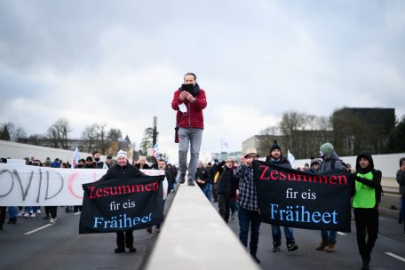 Covid-Demo / „De Bettel gëtt gehangen“: Kontroverse um vermeintliches Volkslied nach Protesten am Glacis