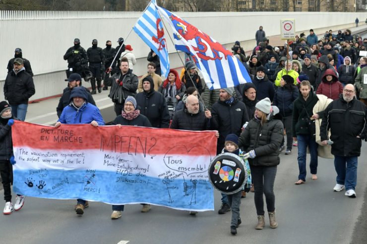 Covid-Protest / „De Bettel gëtt gehaangen“ führt zu Shitstorm für Serge Tonnar
