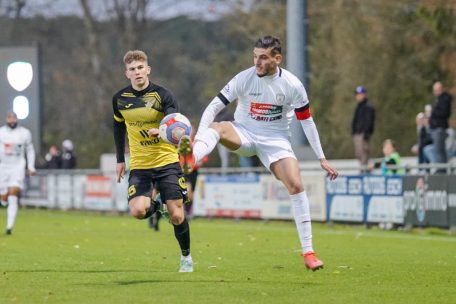 BGL Ligue / Petingen-Kapitän Artur Abreu im Gespräch vor dem Duell gegen Rodange