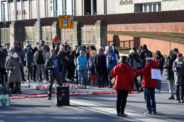 Editorial / Innenstadt, öffne dich – warum der Demo-Perimeter aufgehoben werden sollte