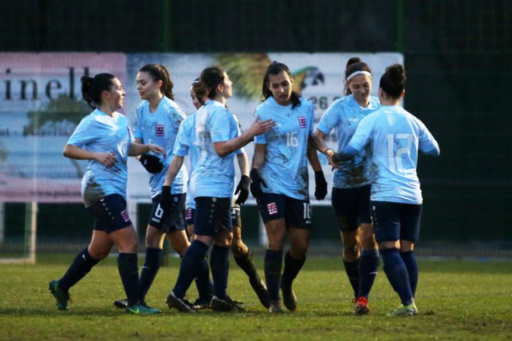 Fußball / 5:0-Kantersieg für die FLF-Frauen gegen Tahiti