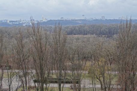 Russland überfällt die Ukraine / Chronologie: Daniel M. Porcedda berichtet über den ersten Kriegstag in Kiew