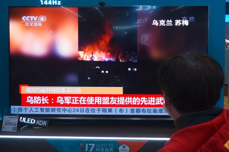 Druck von China?  / Kreml: Russland zu Friedensverhandlungen mit der Ukraine bereit