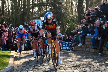 Radsport / Omloop Het Nieuwsblad: Kirsch bei Van-Aert-Sieg auf Platz 15