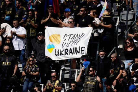 Ukraine-Krieg / Immer mehr Welverbände schließen Russland und Belarus von Wettbewerben aus