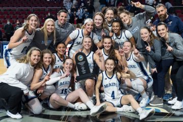 Basketball / Anne Simon und Svenia Nürenberg mitten in der „March-Madness“