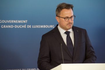 Ukraine-Krieg / Bettel telefoniert mit Wolodymyr Selenskyj und sichert Unterstützung zu