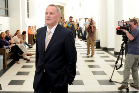 Pierre Reuland<br />
