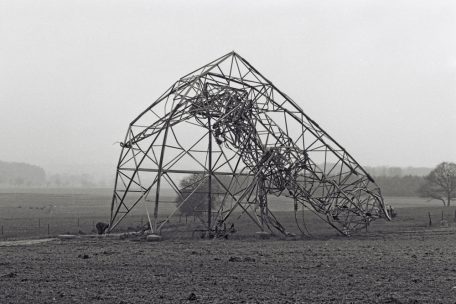 1984 wurde ein Hochspannungsmast zum Kollaps gebracht
