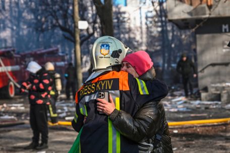 Ukraine-Krieg / Fortschritte bei Verhandlungen, doch die russische Armee nimmt verstärkt Zivilisten ins Visier