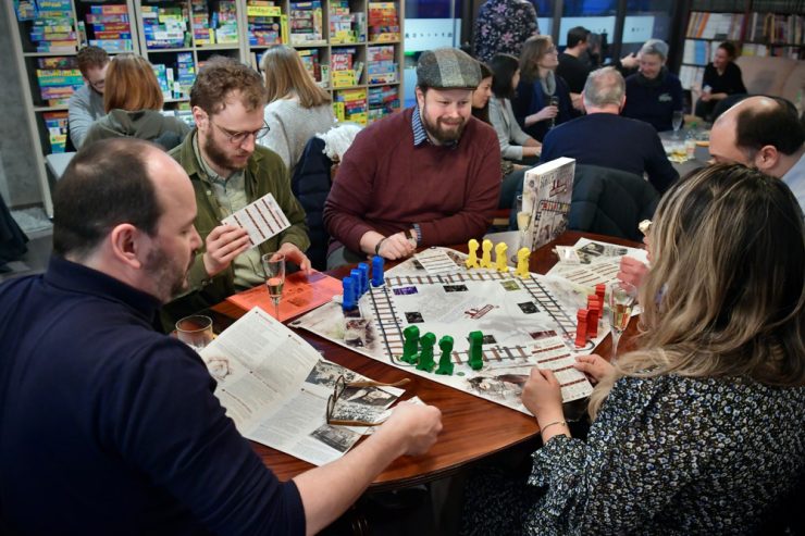 „Bei de Minettsdäpp“ / In Esch gibt es jetzt das erste Brettspielcafé Luxemburgs