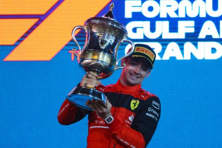 Charles Leclerc durfte am Sonntag in Bahrain jubeln