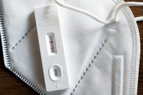 Corona-Fallzahlen / „Santé“ meldet am Montag: Seit Freitag fünf weitere Tote – 2.516 von 6.015 Tests positiv