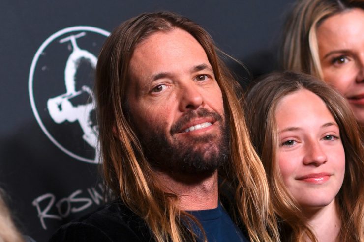 Mit 50 Jahren / Drummerlegende Taylor Hawkins ist tot – Foo Fighters trauern um ihr Bandmitglied