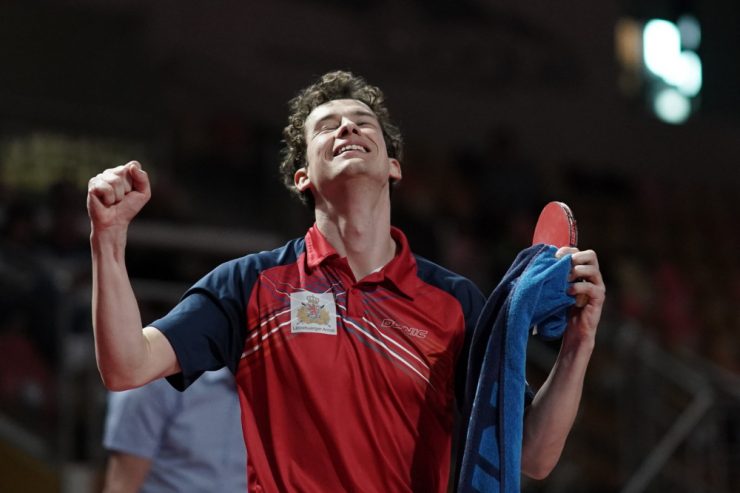 Tischtennis / Eric Glod locker zum dritten Titel