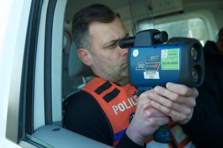 Neben mobilen Radarfallen und Messger&auml;ten waren am Donnerstag nat&uuml;rlich auch die fixen Radars im Einsatz<br />
