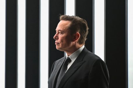 Social Media / Elon Musk zieht in Twitter-Verwaltungsrat ein