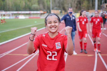 WM-Qualifikation / FLF-Frauen bezwingen Nordmazedonien dank Freistoß-Traumduo Thompson/Estevez