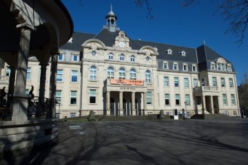 Kriminalität / Gruppe Männer überfällt Jugendliche in Düdelingen