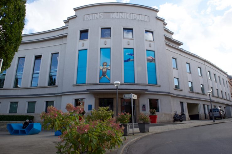 Escher Schwimmbad / Ein halbes Jahr nach Tariferhöhung: Eintritt für Gemeindepersonal in Zukunft gratis? 