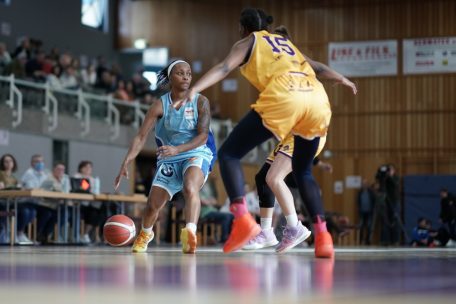 LBBL Damen / Das Kämpferherz: Kierra Anthony hat den Blick entschlossen auf den Titel gerichtet
