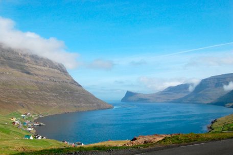 Schafinseln als Piratennest / Die Färöer Inseln wollen nicht mitmachen bei den Sanktionen gegen Russland