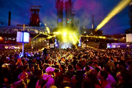 „Luxembourg Open Air“ / Elektronik statt Kohle und Stahl: EDM-Festival bringt Belval zum Beben