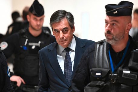 Frankreich / Ein Jahr Haft: Ex-Premier Fillon erneut wegen Jobaffäre verurteilt