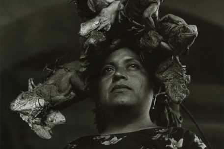 Exposition / Des oiseaux et des hommes: Les photos de Graciela Iturbide